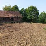 Podbetoniranje temelja stare drvene kuće Podbetoniranje temelja stare drvene kuće